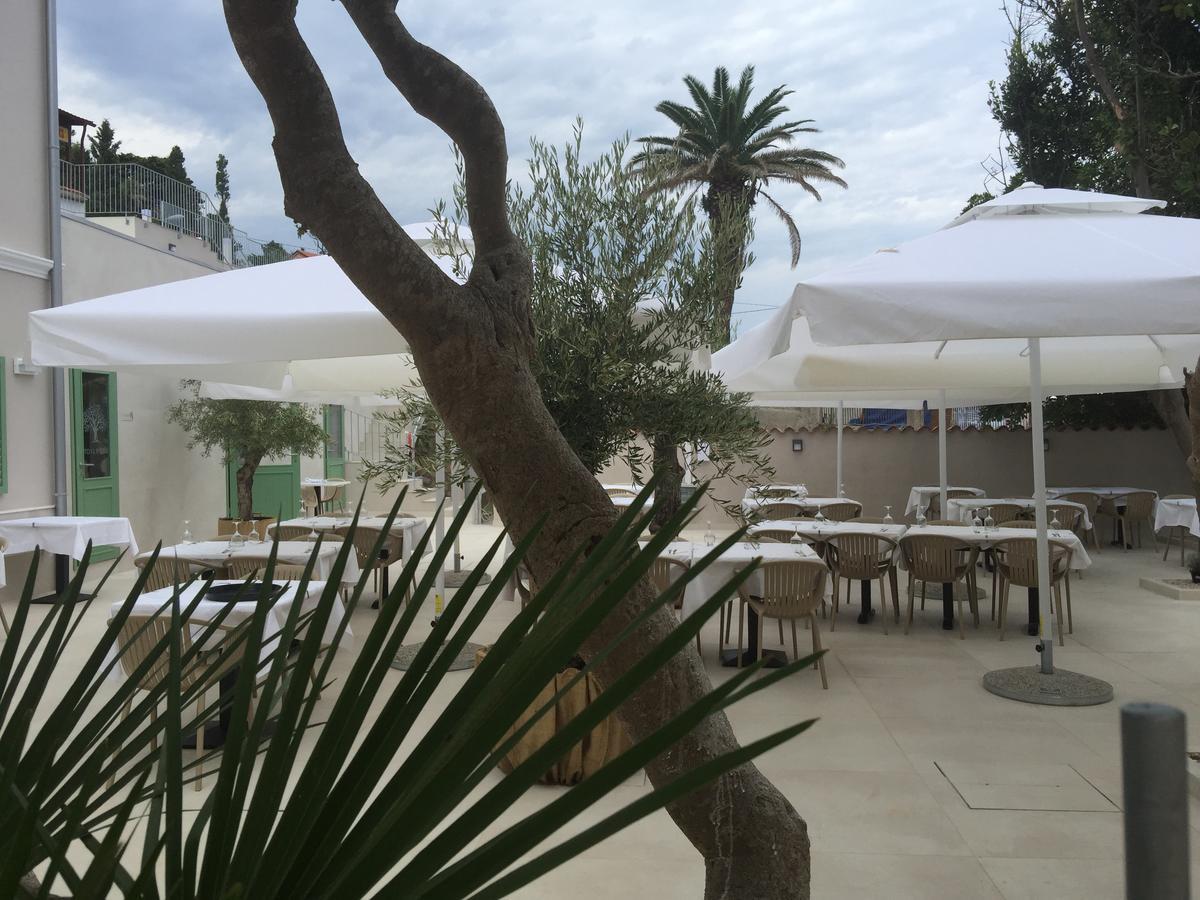 Hotel Vila Conte Veli Losinj Luaran gambar
